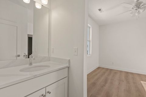 Tiny photo for 6542 Pelican Street, Bettendorf, IA 52722 (MLS # 12572619)