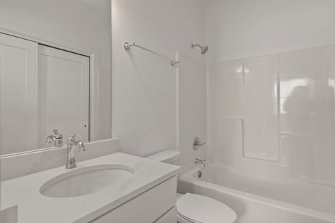 Tiny photo for 6542 Pelican Street, Bettendorf, IA 52722 (MLS # 12572619)