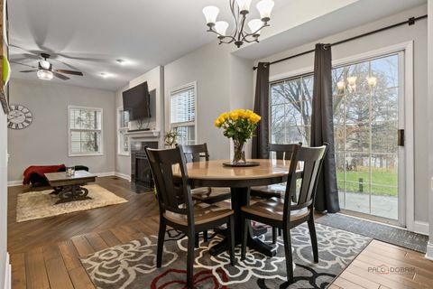 Tiny photo for 943 Chesapeake Boulevard, Grayslake, IL 60030 (MLS # 12516163)