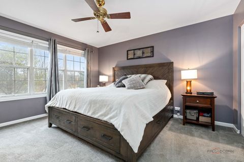 Tiny photo for 943 Chesapeake Boulevard, Grayslake, IL 60030 (MLS # 12516163)