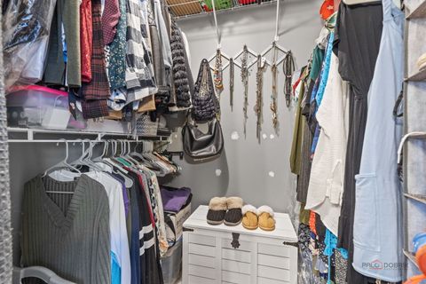 Tiny photo for 943 Chesapeake Boulevard, Grayslake, IL 60030 (MLS # 12516163)