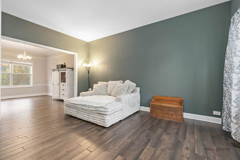 Tiny photo for 943 Chesapeake Boulevard, Grayslake, IL 60030 (MLS # 12516163)