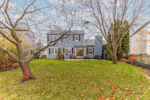 Tiny photo for 943 Chesapeake Boulevard, Grayslake, IL 60030 (MLS # 12516163)