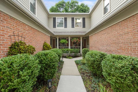 Tiny photo for 1513 Acorn Court, Wheeling, IL 60090 (MLS # 12729802)
