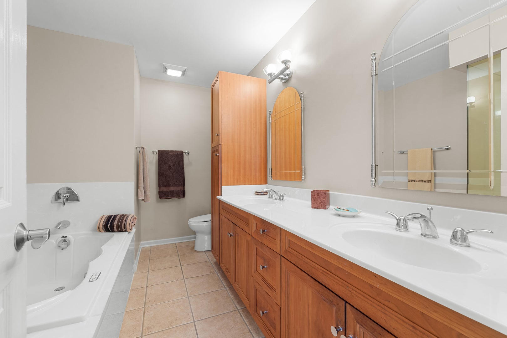 1513 Acorn Court