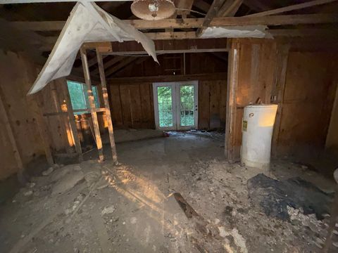 Tiny photo for 9 Maple Island Is, Momence, IL 60954 (MLS # 12421145)