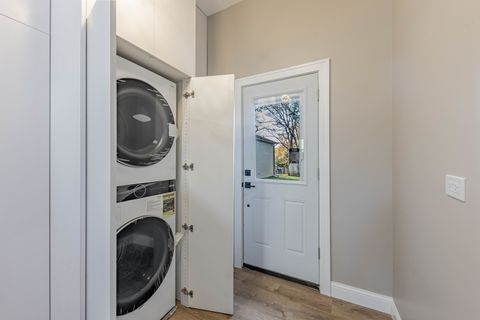 Tiny photo for 1817 Kelly Avenue, Crest Hill, IL 60403 (MLS # 12521387)