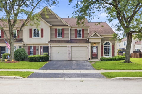 Tiny photo for 129 Crab Tree Drive, Westmont, IL 60559 (MLS # 12712419)