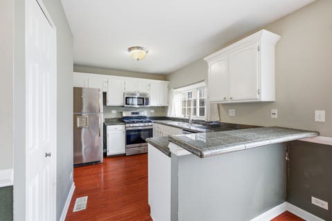 Tiny photo for 129 Crab Tree Drive, Westmont, IL 60559 (MLS # 12712419)
