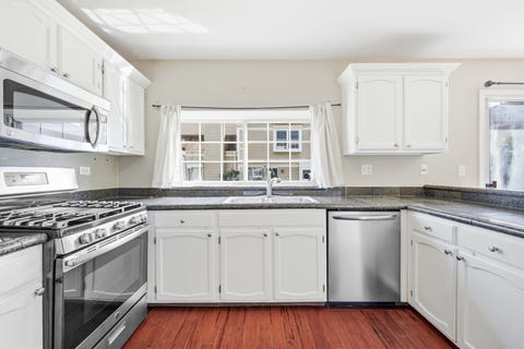 Tiny photo for 129 Crab Tree Drive, Westmont, IL 60559 (MLS # 12712419)