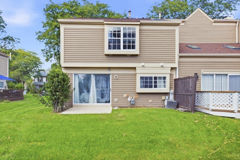 Tiny photo for 129 Crab Tree Drive, Westmont, IL 60559 (MLS # 12712419)