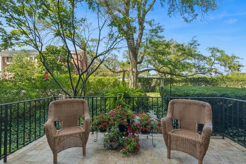 Tiny photo for 3415 Vollmer Road #103, Flossmoor, IL 60422 (MLS # 12721366)