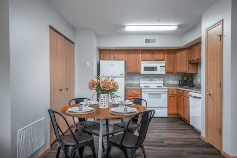 Tiny photo for 4600 Grand Avenue #C1, Davenport, IA 52807 (MLS # 12797654)