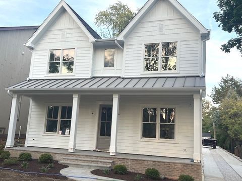 A home in Clarendon Hills