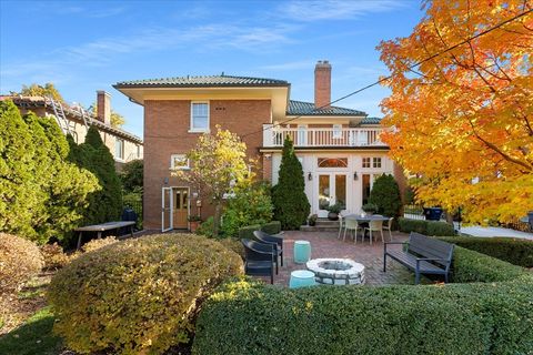 Tiny photo for 940 Bonnie Brae Place, River Forest, IL 60305 (MLS # 12574856)