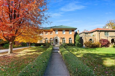 Photo of 940 Bonnie Brae Place, River Forest, IL 60305 (MLS # 12574856)