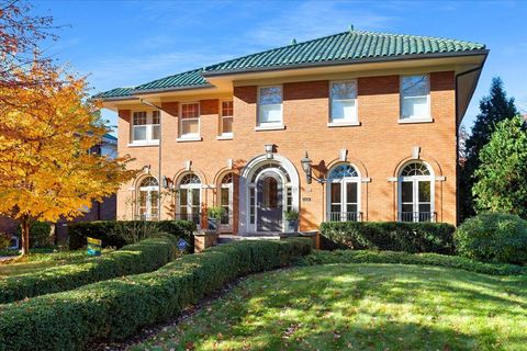 Tiny photo for 940 Bonnie Brae Place, River Forest, IL 60305 (MLS # 12574856)