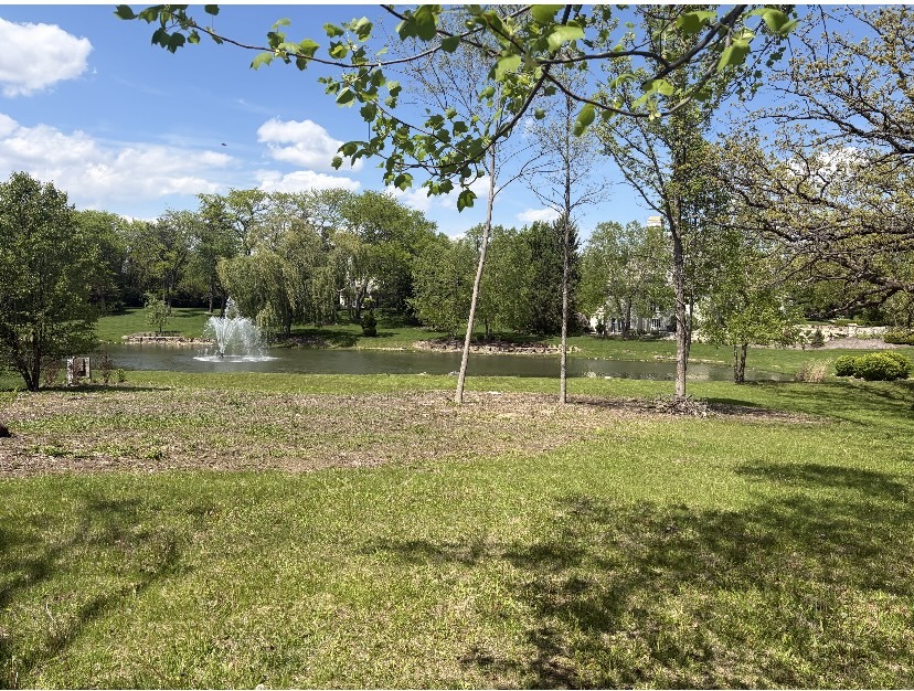 24858 W Lake Forrest Lane