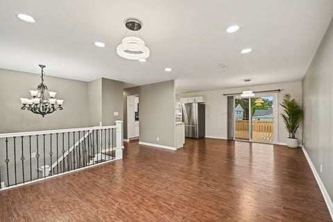 Tiny photo for 614 Oriole Drive, Streamwood, IL 60107 (MLS # 12787225)