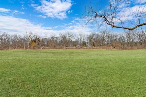 Tiny photo for 5231 Rockpointe Court #5231, Gurnee, IL 60031 (MLS # 12569924)