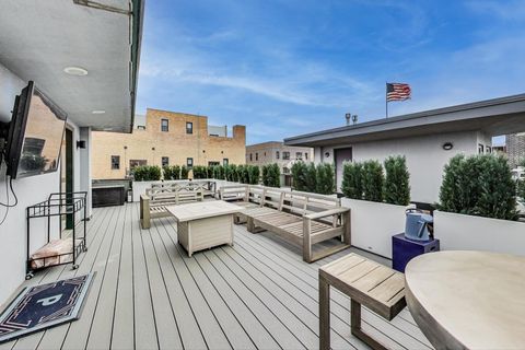 Tiny photo for 448 N Carpenter Street #J, Chicago, IL 60642 (MLS # 12526700)