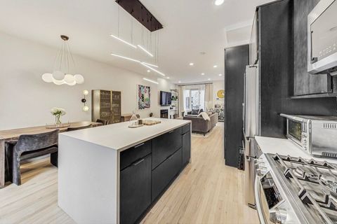 Tiny photo for 448 N Carpenter Street #J, Chicago, IL 60642 (MLS # 12526700)