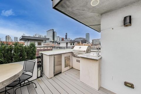 Tiny photo for 448 N Carpenter Street #J, Chicago, IL 60642 (MLS # 12526700)