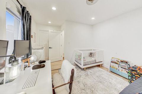 Tiny photo for 448 N Carpenter Street #J, Chicago, IL 60642 (MLS # 12526700)