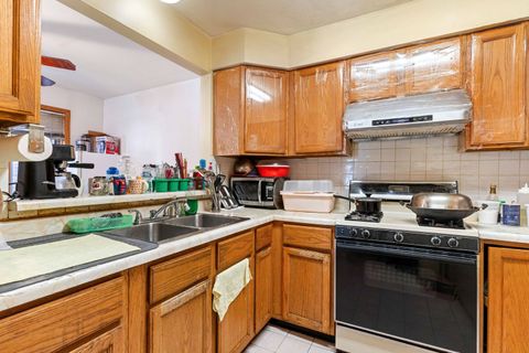 Tiny photo for 480 W 24th Street #C, Chicago, IL 60616 (MLS # 12620802)