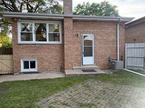 Tiny photo for 8037 Natchez Avenue, Burbank, IL 60459 (MLS # 12653356)