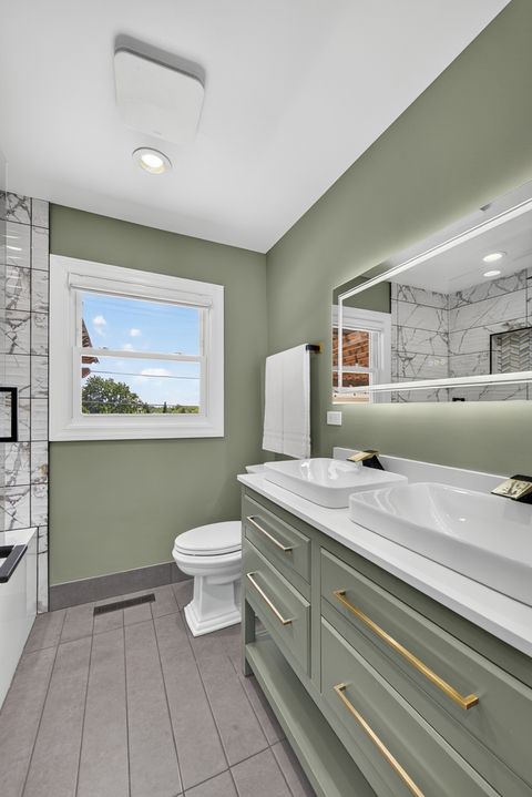 Tiny photo for 511 Wingate Drive, Schaumburg, IL 60193 (MLS # 12689185)