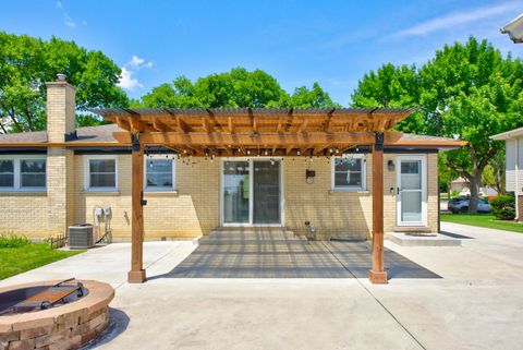 Tiny photo for 511 Wingate Drive, Schaumburg, IL 60193 (MLS # 12689185)