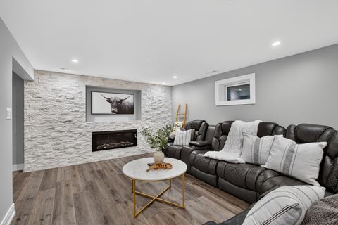 Tiny photo for 511 Wingate Drive, Schaumburg, IL 60193 (MLS # 12689185)