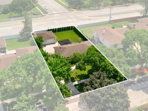 Tiny photo for 511 Wingate Drive, Schaumburg, IL 60193 (MLS # 12689185)