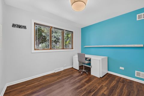 Tiny photo for 511 Wingate Drive, Schaumburg, IL 60193 (MLS # 12689185)
