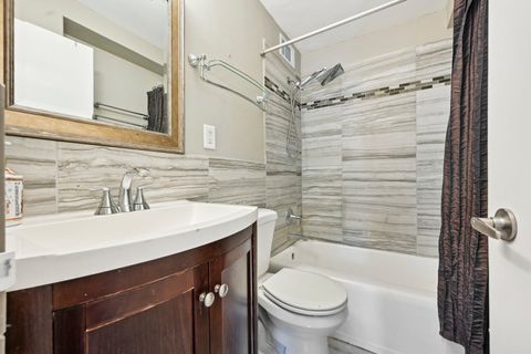 Tiny photo for 3950 N Lake Shore Drive #2209, Chicago, IL 60613 (MLS # 12466192)