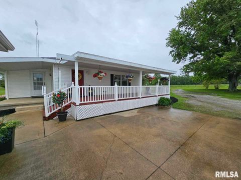 Tiny photo for 16485 E ROBIN Road, Mt Vernon, IL 62864 (MLS # EB458279)