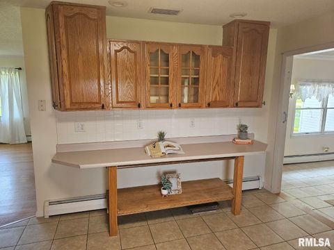 Tiny photo for 16485 E ROBIN Road, Mt Vernon, IL 62864 (MLS # EB458279)