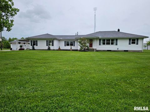 Tiny photo for 16485 E ROBIN Road, Mt Vernon, IL 62864 (MLS # EB458279)