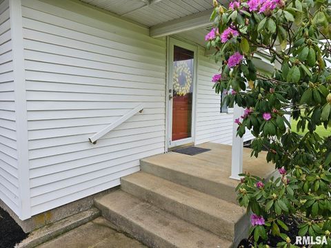 Tiny photo for 16485 E ROBIN Road, Mt Vernon, IL 62864 (MLS # EB458279)