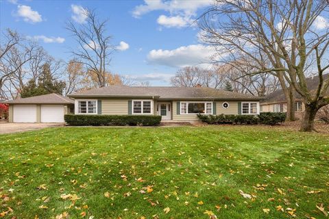 223 S Glendale Avenue Barrington IL 60010