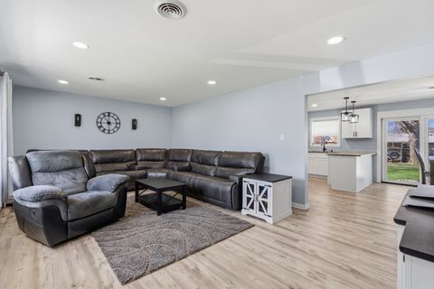 Tiny photo for 3311 Pinecrest Drive, Joliet, IL 60435 (MLS # 12609912)