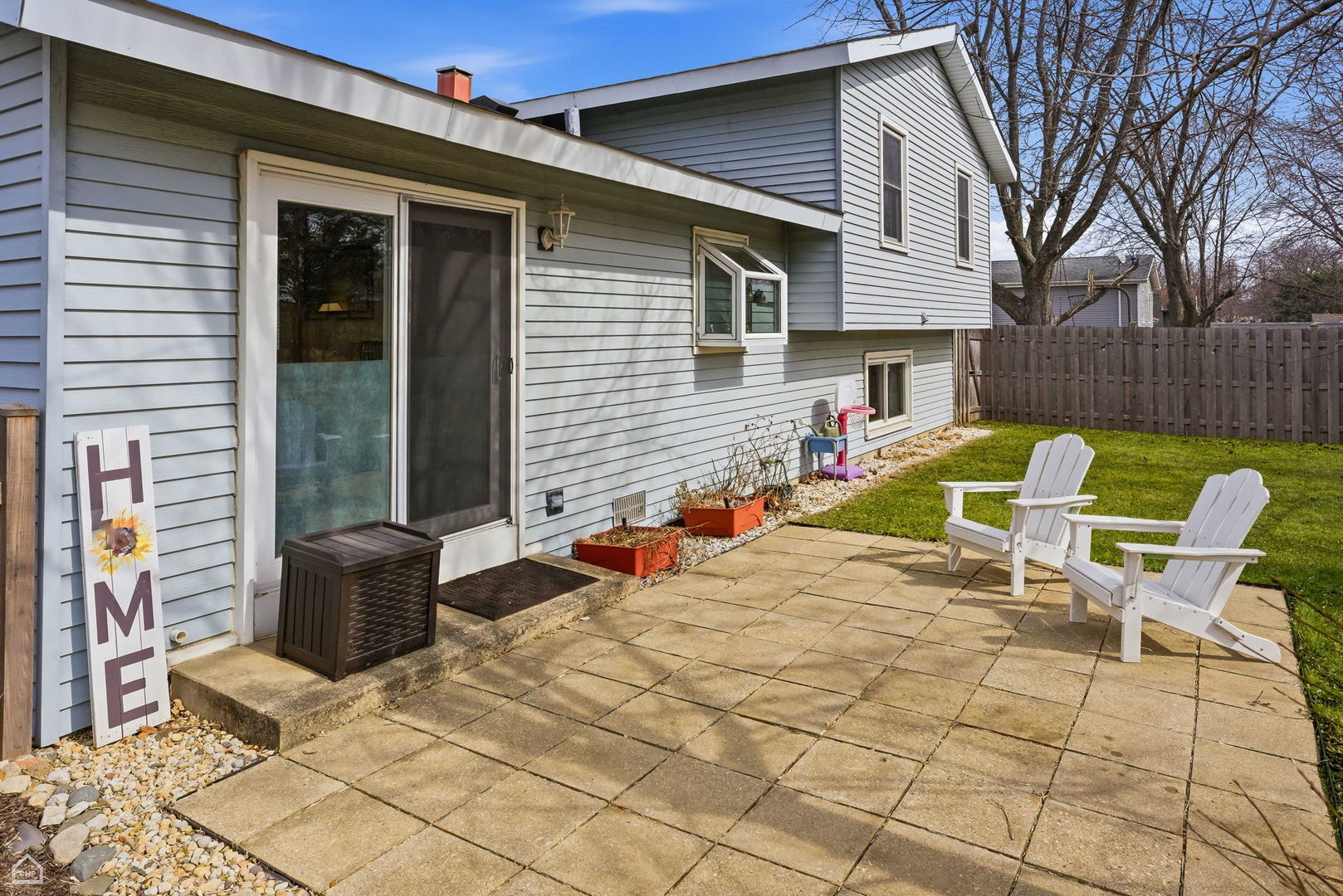 3707 W Bradley Court