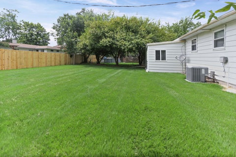 Tiny photo for 529 Marquis Avenue, Centralia, IL 62801 (MLS # 12696177)