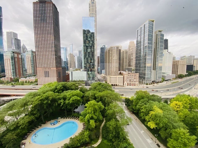 505 N LAKE SHORE Drive 5706