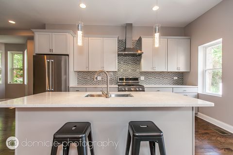 Tiny photo for 806 S Oakley Boulevard, Chicago, IL 60612 (MLS # 12501582)