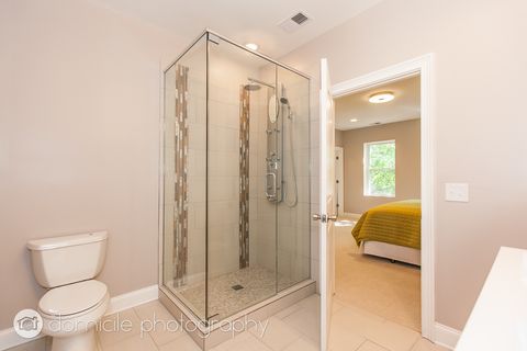 Tiny photo for 806 S Oakley Boulevard, Chicago, IL 60612 (MLS # 12501582)