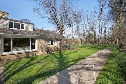 Tiny photo for 835 Timberline Drive, Glenview, IL 60025 (MLS # 12616091)