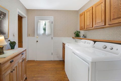 Tiny photo for 835 Timberline Drive, Glenview, IL 60025 (MLS # 12616091)