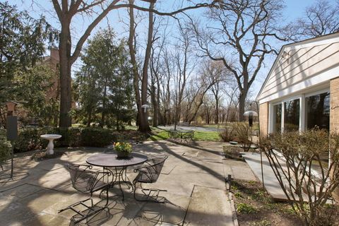 Tiny photo for 835 Timberline Drive, Glenview, IL 60025 (MLS # 12616091)